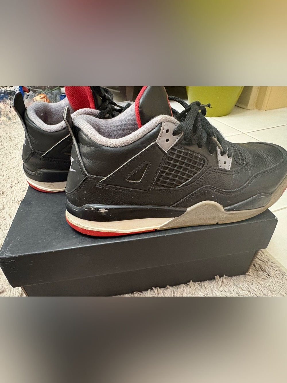 Jordan 4 Retro - Picture 2 of 6